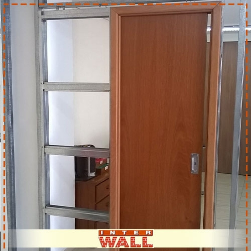 Empresa Portas de Correr Embutida Parede Drywall Biritiba Mirim - Empresa de Porta de Correr Embutida para Quarto Pequeno